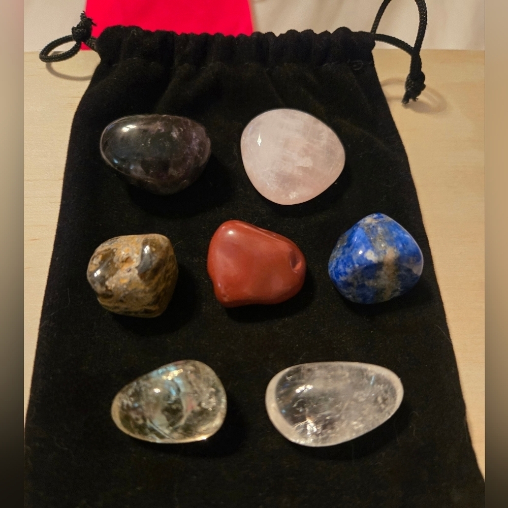 NWT | Chakra Healing Crystals Stone Kit | 19 Piece Box Set | - Picture 8 of 14